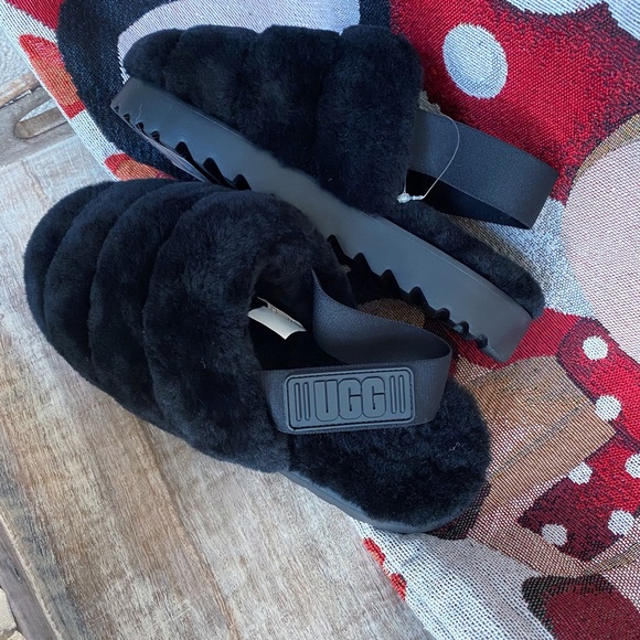 UGG Black Super Fluff Slipper - Picture 2 of 9
